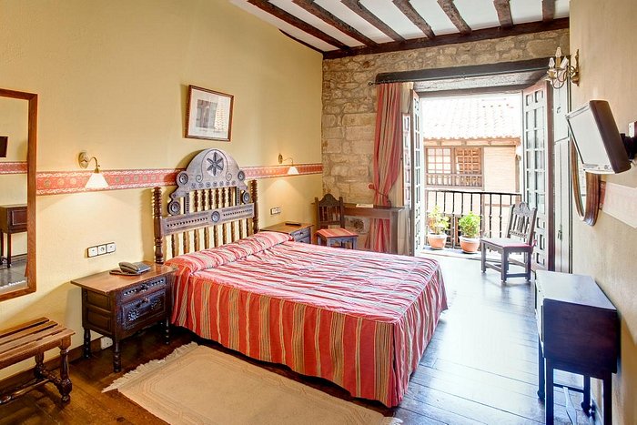 habitación en hotel santillana